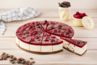 Пирог ЧИЗКЕЙК ВИШНЯ И ШОКОЛАД, 2,08кг, 16порц/упак, картон, Betty's cake, Россия Пирог ЧИЗКЕЙК ВИШНЯ И ШОКОЛАД, 2,08кг, 16порц/упак, картон, Betty's cake, Россия